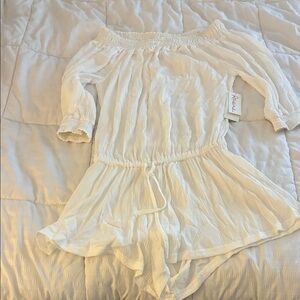 Raisins White Off-Shoulder Romper
